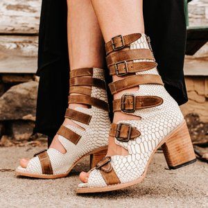 NEW Freebird by Steven Bond Heel in White Snake